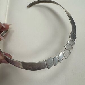 Sterling silver vintage smooth and shiny collar necklace